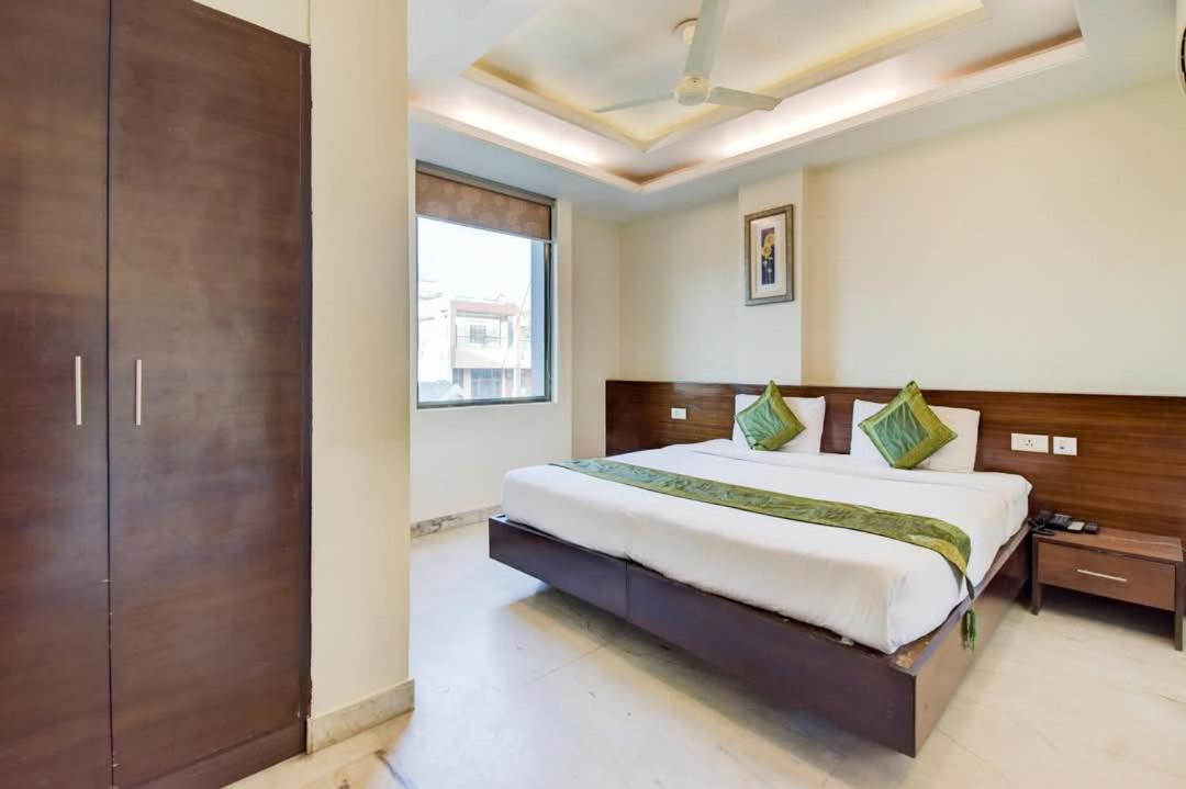 Hotel Sky Heights Jaipur Room photo